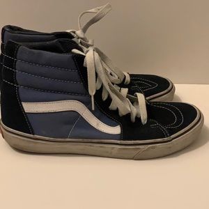 Vans size 8 used in great condition.
